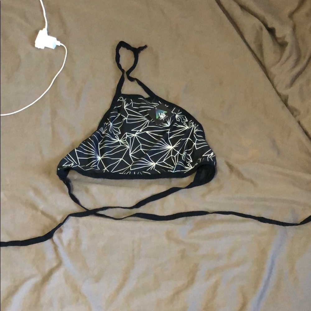 REFLECTIVE SHIRT